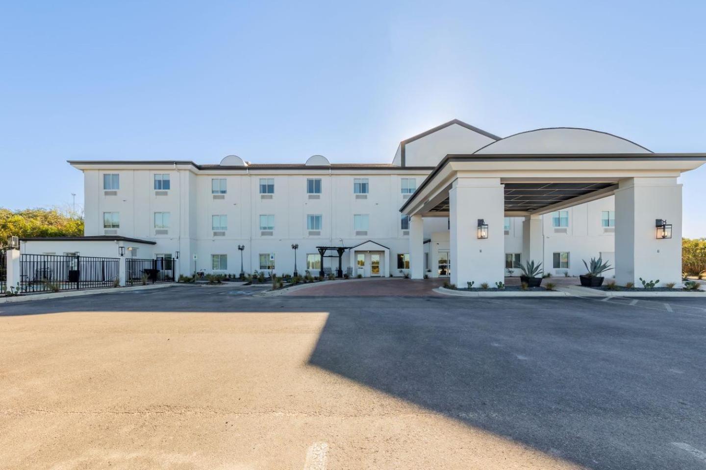 Blanco River Hotel Екстериор снимка